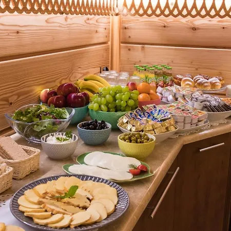 Bed & Breakfast Gosciniec Nad Potokiem 3*