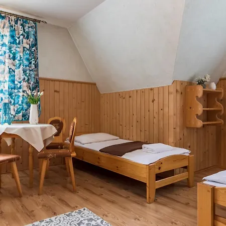Gosciniec Nad Potokiem * Ciche Małe