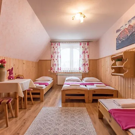 Gosciniec Nad Potokiem Panzió 3*