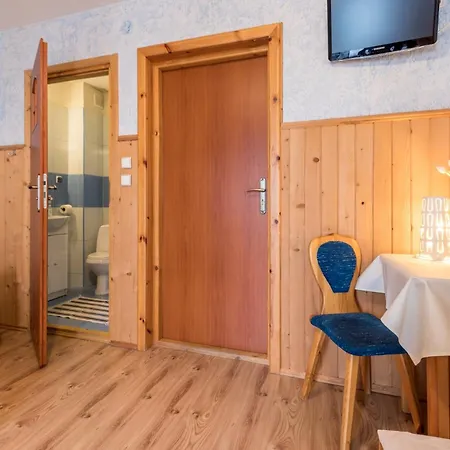 Gosciniec Nad Potokiem Ciche Małe