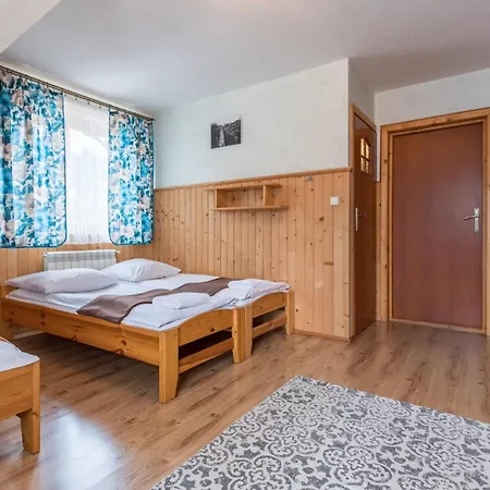 Bed & Breakfast Gosciniec Nad Potokiem 3*