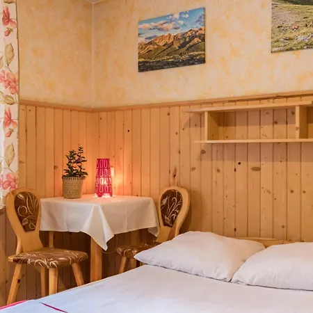 Bed & Breakfast Gosciniec Nad Potokiem