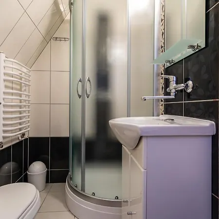 Gosciniec Nad Potokiem Ciche Małe