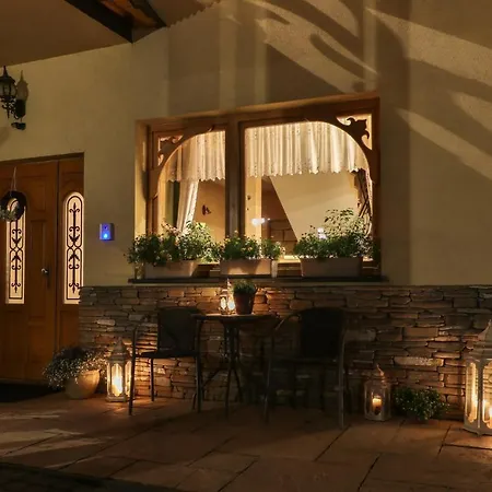 Gosciniec Nad Potokiem 3*