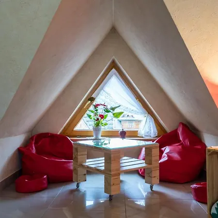 Gosciniec Nad Potokiem Bed & Breakfast